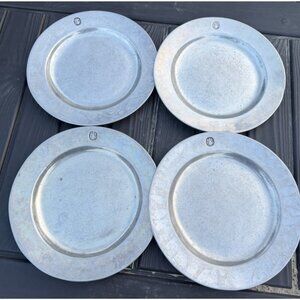 (4) Vintage 1960s Wilton Armetale Pewter RWP Plate Set. Colonial Crest